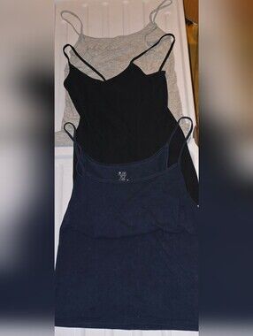 Old Navy Women’s 3-Pack Spaghetti Strap Camisoles - Black, Navy, Gray